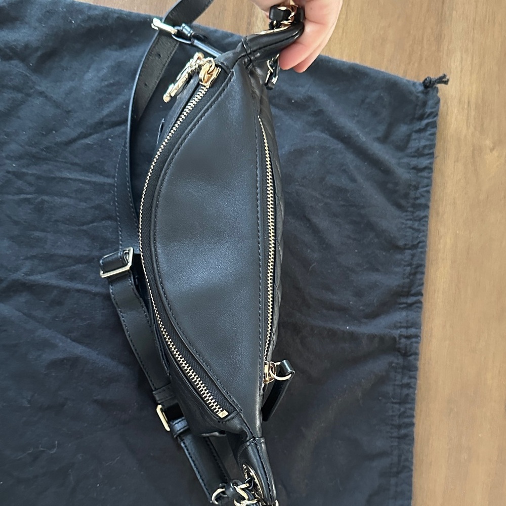Chanel Black Quilted Waist Bag - Picture 7 of 11